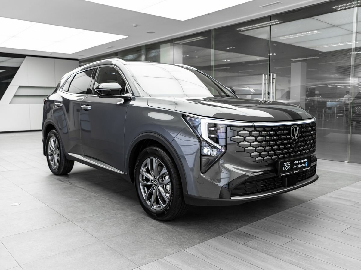 Открыть фотографии: Changan UNI-S I Рестайлинг