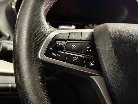 2023 Lada (ВАЗ) Vesta I Рестайлинг (NG), белый, 860000 рублей - вид 8