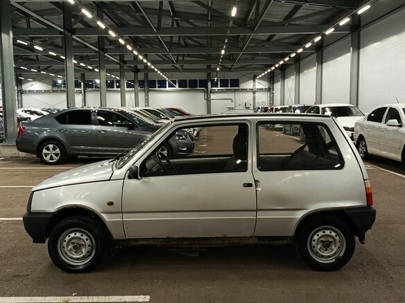 2004 Lada (ВАЗ) 1111 Ока КамАЗ, серебристый, 100000 рублей - вид 7