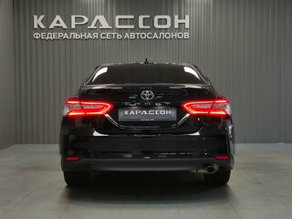 2020 Toyota Camry VIII (XV70), чёрный, 3049000 рублей, вид 4