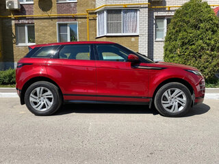 2019 Land Rover Range Rover Evoque II, красный, 3200000 рублей, вид 3