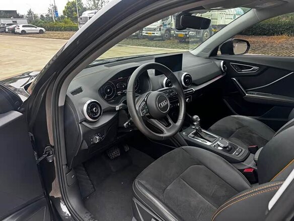 2022 Audi Q2 L e-tron I Рестайлинг, чёрный, 1890009 рублей - вид 7