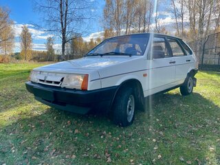 1988 Lada (ВАЗ) 2109, белый, 395000 рублей, вид 3
