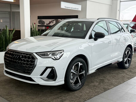 Audi Q3 II (F3)