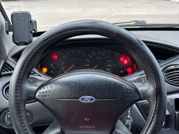 2002 Ford Focus I Рестайлинг, зелёный, 130000 рублей - вид 9