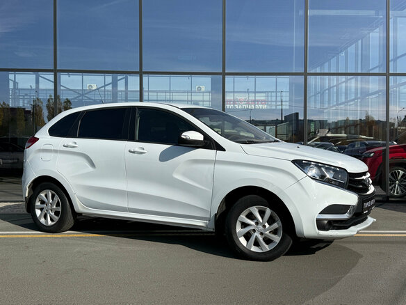 2017 Lada (ВАЗ) XRAY I, белый, 600000 рублей