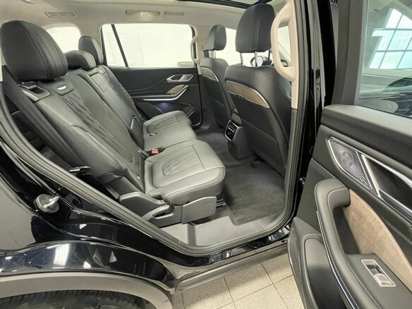 2025 Hongqi HS7 II, чёрный, 5200000 рублей - вид 23