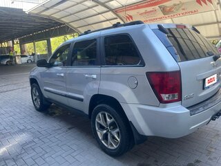 2006 Jeep Grand Cherokee III (WK), серебристый, 995000 рублей, вид 5