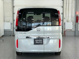2020 Honda Stepwgn V Рестайлинг, белый, 2349000 рублей, вид 5