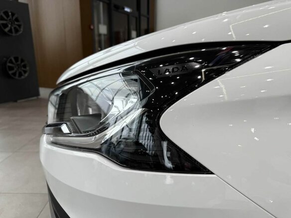 2026 Lada (ВАЗ) Iskra, белый - вид 13