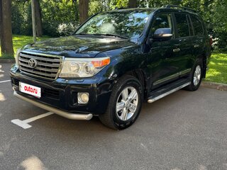 2012 Toyota Land Cruiser 200 Series Рестайлинг 1, чёрный, 3400000 рублей, вид 1