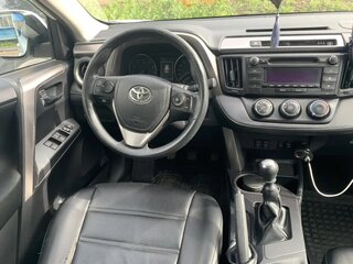 2019 Toyota RAV4 IV (XA40) Рестайлинг, белый, 2450000 рублей, вид 4