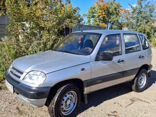 2006 Chevrolet Niva I, серебристый, 500000 рублей, вид 2