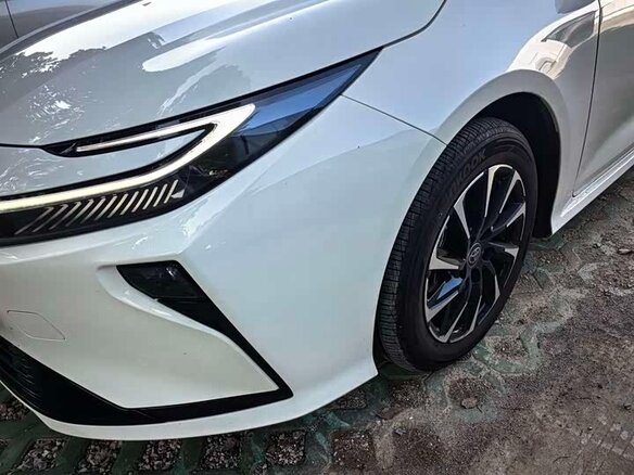 2026 Toyota Corolla XII (E210) Рестайлинг 2, белый, 1810030 рублей - вид 3