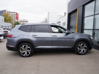 2021 Volkswagen Teramont I Рестайлинг, серый, 3825000 рублей, вид 4