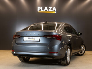 2021 Skoda Octavia IV (A8), серый, 2320000 рублей, вид 3