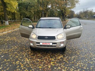 2002 Toyota RAV4 II (XA20), золотистый, 700000 рублей, вид 3