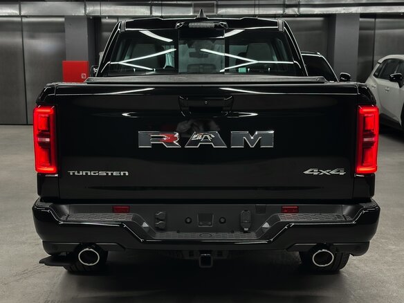 2026 Ram 1500 Crew Cab V Рестайлинг, чёрный, 9900000 рублей - вид 9