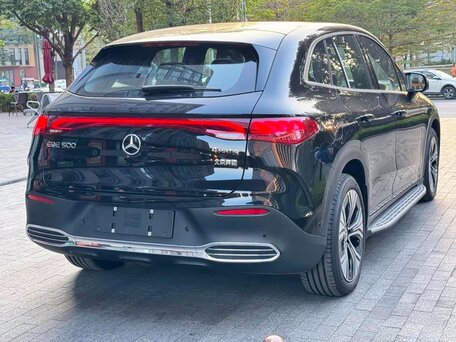 2025 Mercedes-Benz EQE SUV 500, чёрный, 7490070 рублей, вид 2