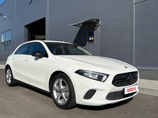 2018 Mercedes-Benz A-Класс 200 IV (W177), белый, 1700000 рублей, вид 2