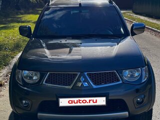 2011 Mitsubishi L200 IV, коричневый, 1700000 рублей, вид 2