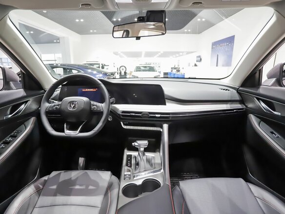2025 Changan CS35 Plus I Рестайлинг, серебристый - вид 17