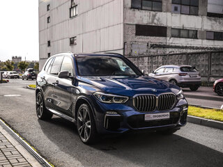 2019 BMW X5 M50d IV (G05/G18), синий, 5549000 рублей, вид 5