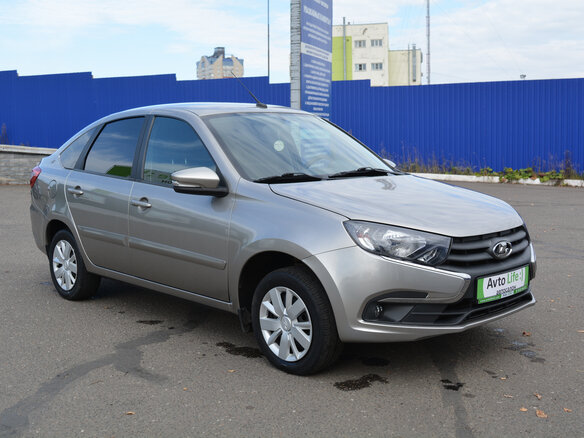 2019 Lada (ВАЗ) Granta I Рестайлинг, серебристый - вид 2