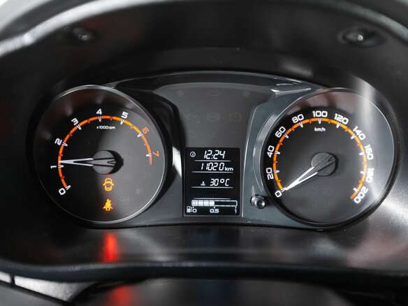 2025 Lada (ВАЗ) Granta I Рестайлинг, серый, 865000 рублей - вид 9