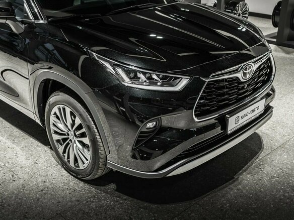 2026 Toyota Highlander IV (XU70), чёрный - вид 5
