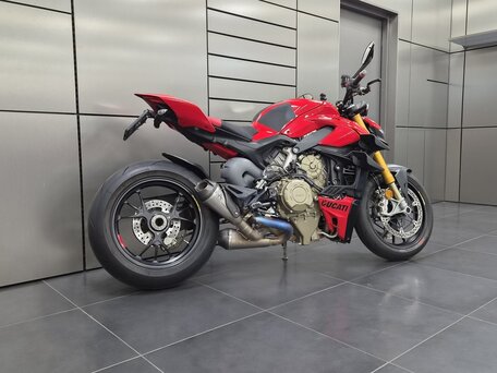 2023 Ducati Streetfighter V4, красный, 1850000 рублей, вид 3