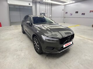 2021 Volvo XC60 II, серый, 5500000 рублей, вид 3