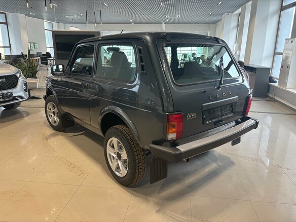 2026 Lada (ВАЗ) Niva Legend I, серый - вид 3