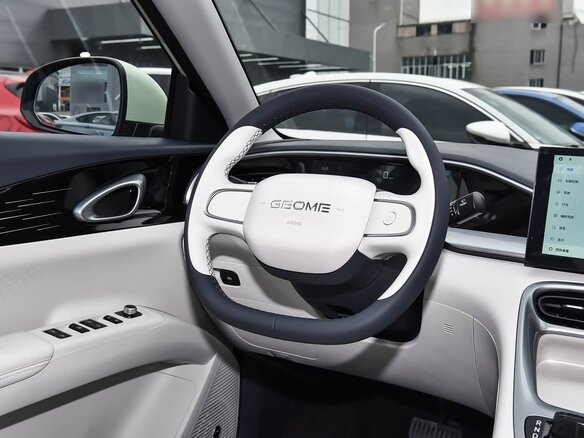 2026 Geely EX2, бежевый, 1700226 рублей - вид 10