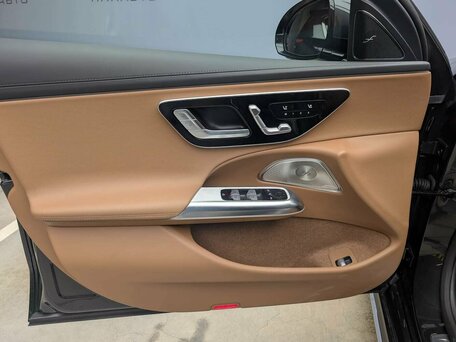 2026 Mercedes-Benz E-Класс 300 VI (W214, S214), чёрный, 9190000 рублей, вид 5