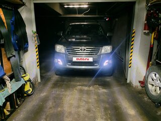 2011 Toyota Hilux Arctic Trucks AT38 VII Рестайлинг, серый, 1950000 рублей, вид 2