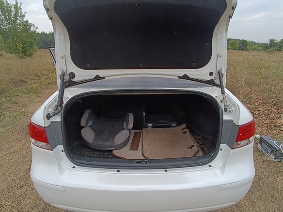 2010 Hyundai Sonata V (NF) Рестайлинг, белый, 620000 рублей - вид 10