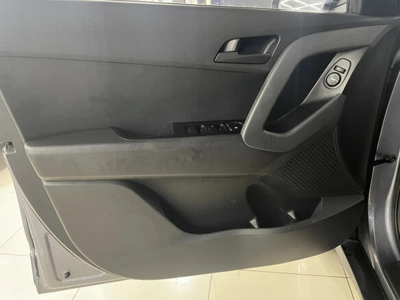 2018 Hyundai Creta I, серый, 1489000 рублей - вид 6