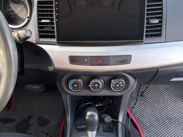 2012 Mitsubishi Lancer X Рестайлинг, чёрный, 750000 рублей - вид 5