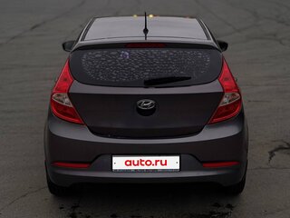 2015 Hyundai Solaris I Рестайлинг, серый, 799999 рублей, вид 5