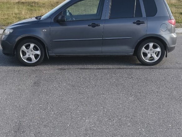 2003 Mazda 2 I (DY), серый - вид 3