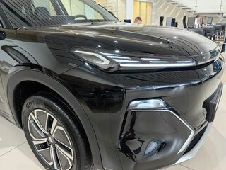 2026 Geely EX5 Гибрид EM-R, чёрный, 3829990 рублей, вид 5