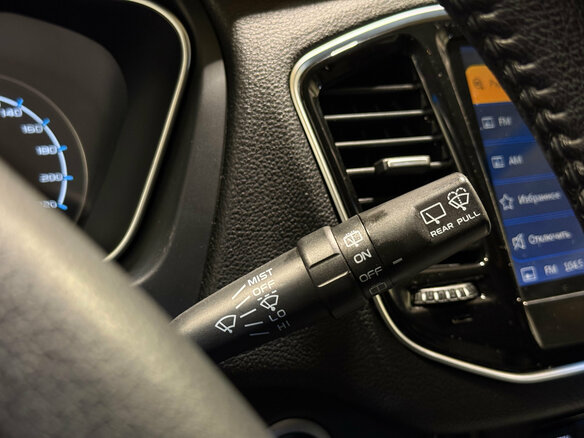 2018 Geely Emgrand X7 I Рестайлинг 2, белый, 1215000 рублей - вид 15