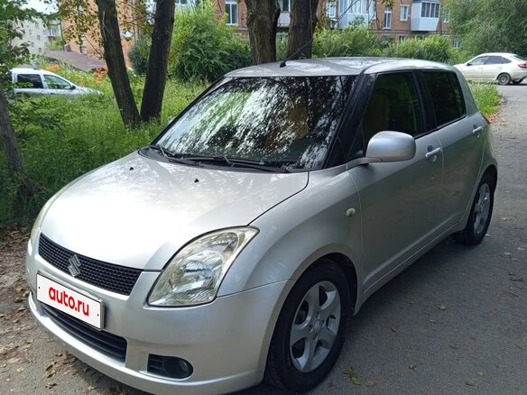 2007 Suzuki Swift III, серебристый - вид 2