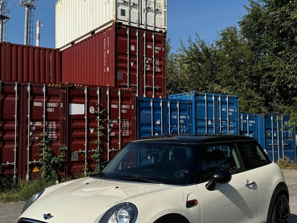 2015 Mini Hatch Cooper III (F55/F56), белый, 1620000 рублей