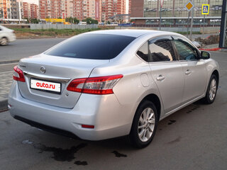2015 Nissan Sentra VII (B17), серебристый, 900000 рублей, вид 4