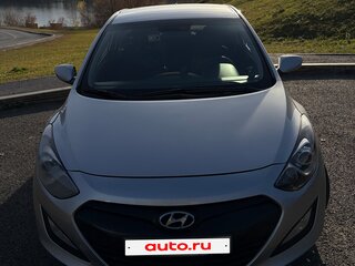 2013 Hyundai i30 II, серебристый, 750000 рублей, вид 3