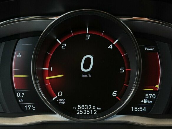 2015 Volvo XC70 II Рестайлинг, коричневый - вид 5