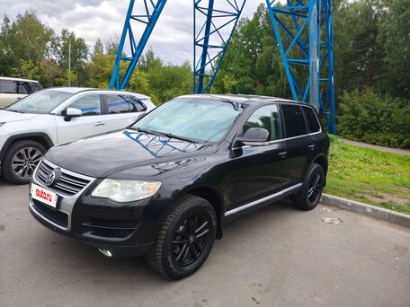 2007 Volkswagen Touareg I Рестайлинг, чёрный, 1030000 рублей, вид 1