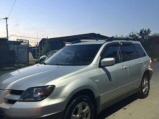 2003 Mitsubishi Outlander I, серебристый, 430000 рублей, вид 2